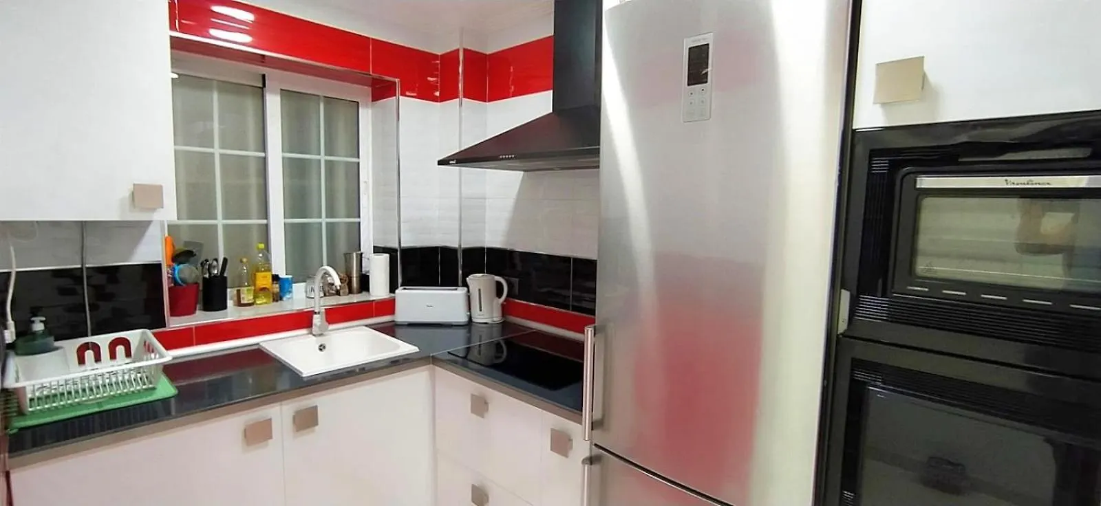 Modern Spacious Apartment In Center Of Málaga